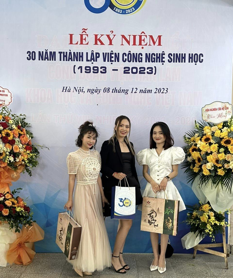 Trà Sâm Ngọc Linh Panax Việt Nam 8 Trà Sâm Ngọc Linh Trong Sự Kiện Kỹ Niệm Của Viện Công Nghệ Sinh Học, Đơn Vị Đầu Ngành về Công Nghệ Sinh Học Của Việt Nam