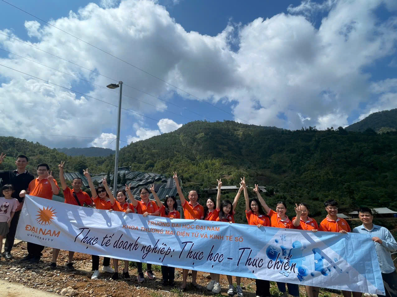 z5849868849045 39d2bc5a060b010eaa8bc7926c4bd9ee